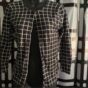 🔥5/$25- Cardigan Sweater Sz S